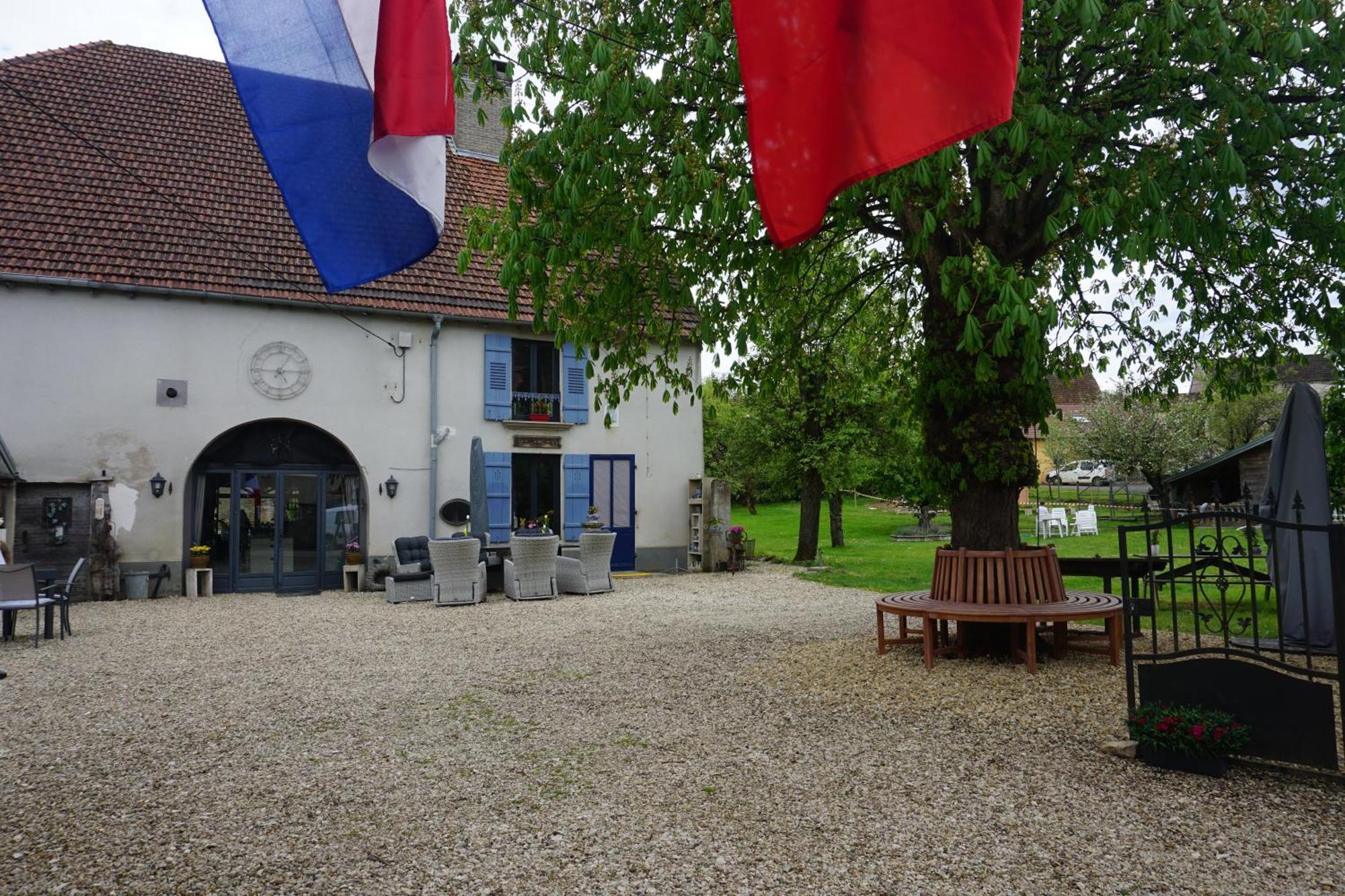 Chambre D'Hotes Juste-Confortable Fleurey-les-Lavoncourt Kültér fotó