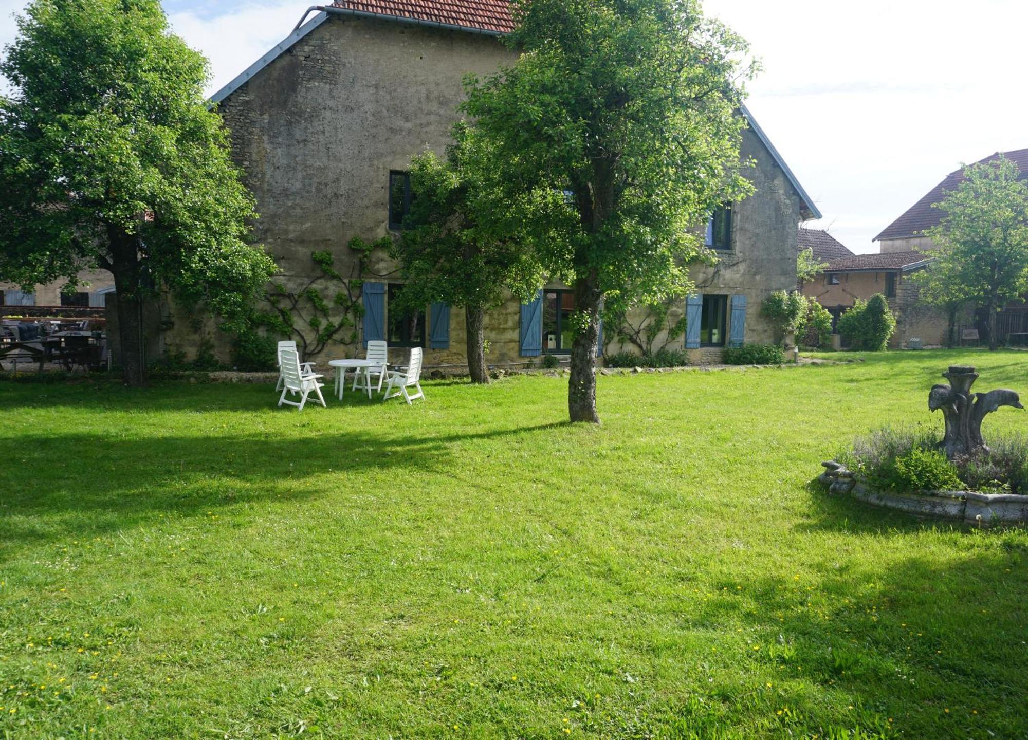 Chambre D'Hotes Juste-Confortable Fleurey-les-Lavoncourt Kültér fotó